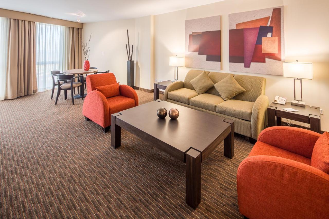 Hotel Crowne Plaza Monterrey Aeropuerto By Ihg Apodaca Esterno foto